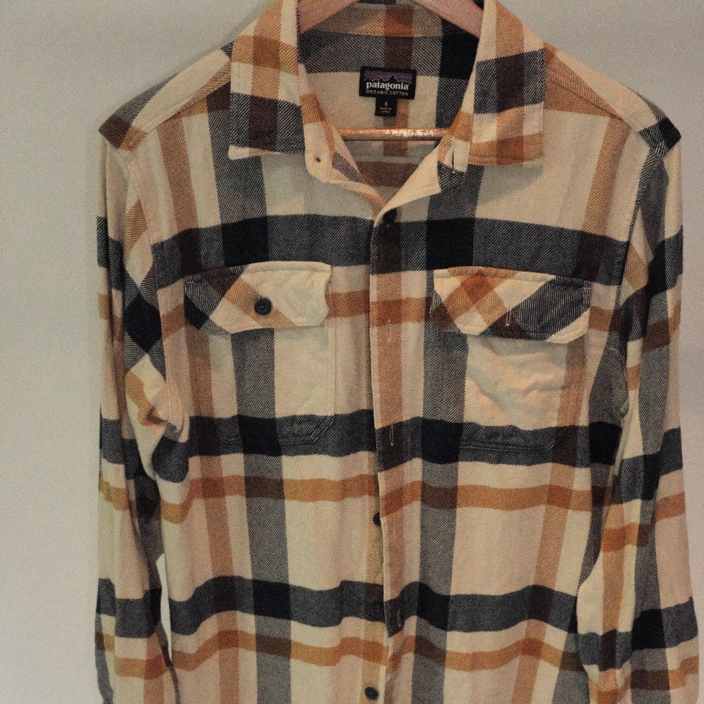Button up: Patagonia Flannel - SIze small